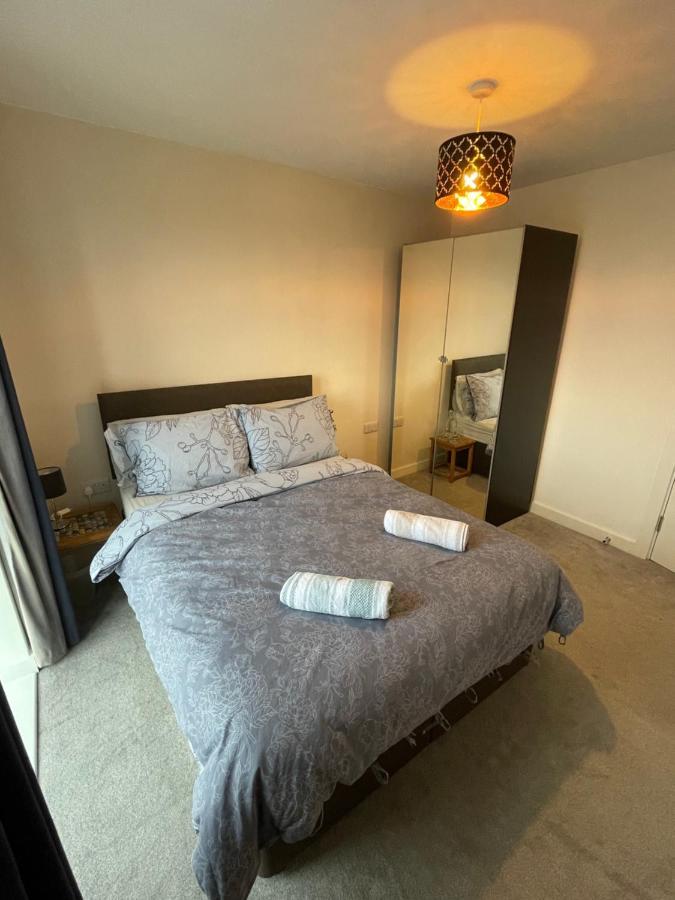 Balcony Marina Apartment With City Skyline Views - Free Secure Parking Manchester Eksteriør bilde
