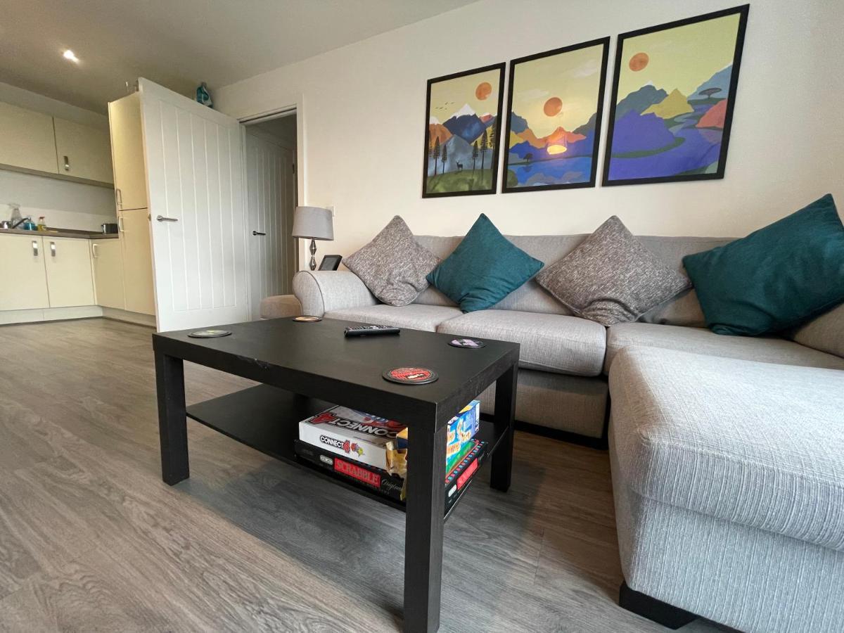 Balcony Marina Apartment With City Skyline Views - Free Secure Parking Manchester Eksteriør bilde