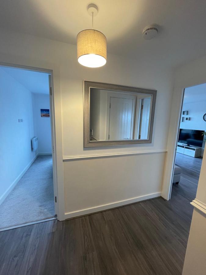Balcony Marina Apartment With City Skyline Views - Free Secure Parking Manchester Eksteriør bilde