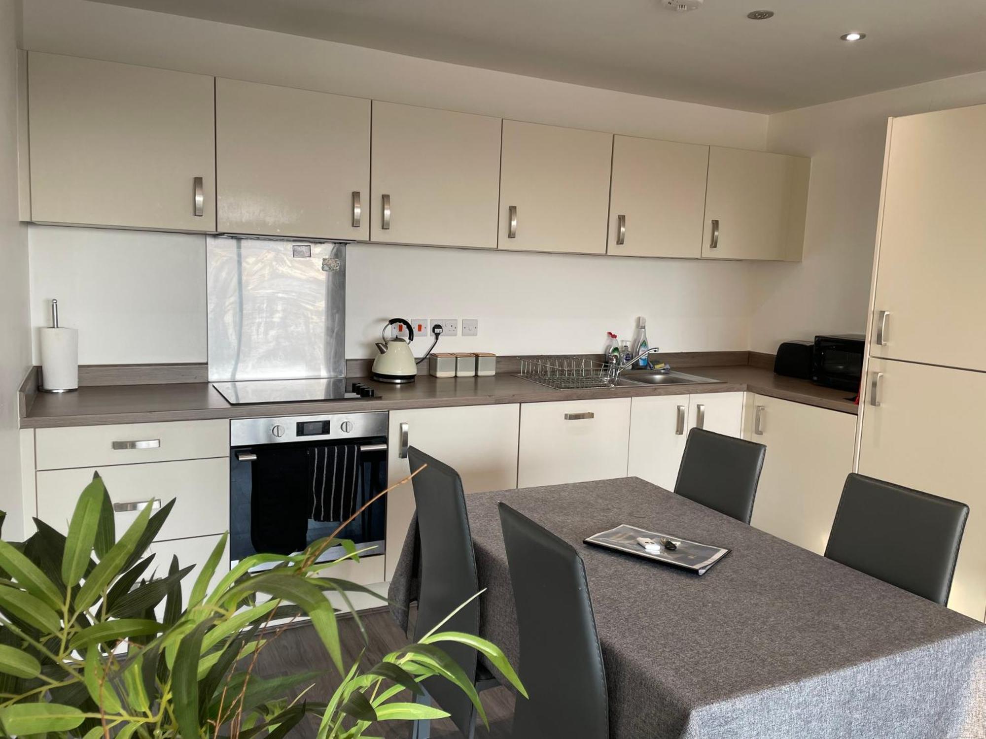 Balcony Marina Apartment With City Skyline Views - Free Secure Parking Manchester Eksteriør bilde
